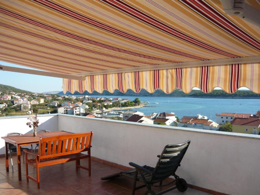Apartments Dokovic Barbat na Rabu Rum bild
